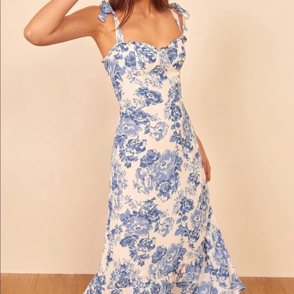Blue White Floral Print Spaghetti Strap Elegant Ruffle Midi Dress